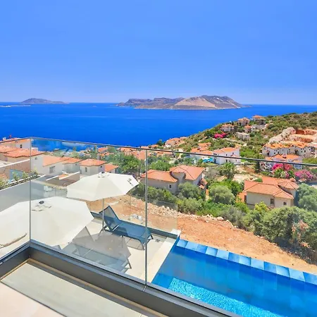 Aria Villa *